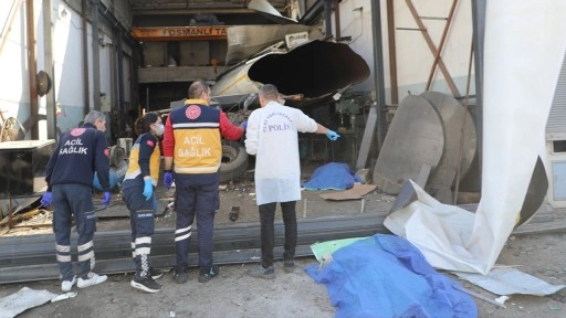 Gaziantep'te yakıt tankeri patladı! 2 kişi öldü, 3 kişi yaralandı