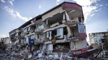 GİB: Deprem bölgesindeki mükelleflerin teminat verme süreleri uzatıldı