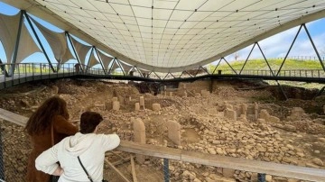 Göbeklitepe depremlerin ardından ziyarete açıldı