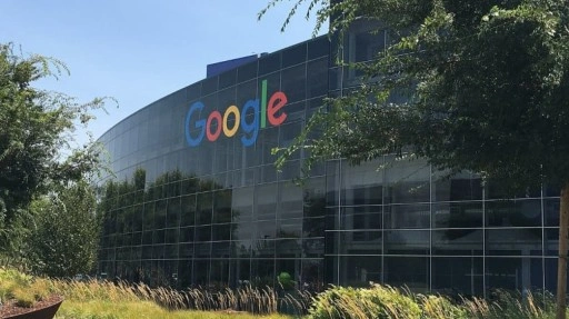 Google, Çin Kaynaklı 1000'den Fazla Siteyi Banladı