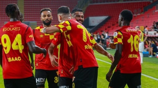 Göztepe'nin yeni transferleri 6 gol attı