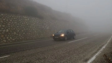 Hatay’da siste görüş mesafesi 10 metreye kadar düştü