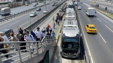 İBB'den 65 üstü vatandaşlara ücretsiz toplu ulaşımla ilgili flaş açıklama