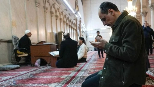 İbrahim Kalın'ın Emevi Camii'ndeki fotoğrafları ortaya çıktı