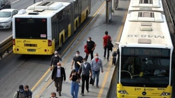 İmamoğlu yeni metrobüs filosunu paylaştı: Yıl sonuna kadar hazır