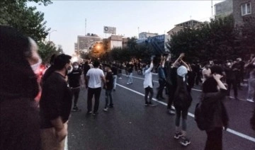 İran'daki kentler ve üniversitelerde protestolar devam etti