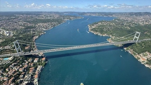 İstanbul Boğazı'nda gemi trafiği çift yönlü kapatılacak