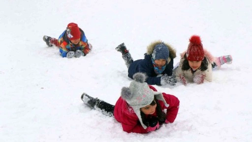 İstanbul'da yarın okullar tatil olacak mı? Vali Davut Gül duyurdu!