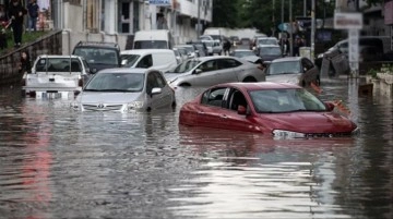 İstanbul Valiliği'nden kuvvetli yağış uyarısı: Saat 16.00'ya kadar dikkatli olunmalı