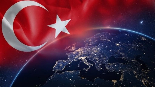 İtalyanlardan haritalı analiz: Türkiye üç kıtaya yayılacak!