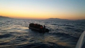 İzmir açıklarında 35 düzensiz göçmen kurtarıldı, 69 düzensiz göçmen yakalandı
