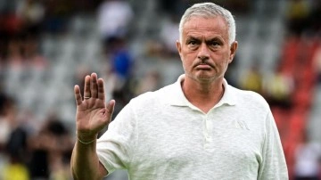 Jose Mourinho'dan maç sonu transfer mesajı