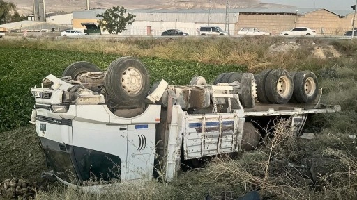 Kayseri'de feci kaza: 2 ölü, 4 yaralı