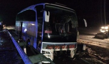Kayseri'deki feci kazada yolcu otobüsü şarampole devrildi: 4 ölü, 25 yaralı