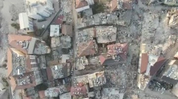 Kentin üstünü toz tabakası kapladı! Hatay 8'inci günde havadan görüntülendi