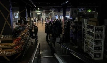 Kiev'de elektrik kesintileri başladı