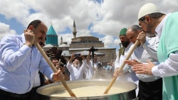 Konya Büyükşehir ve İrfa, Aşure geleneğini “Huzur-ı Pir’de Aşure” programıyla yaşatıyor