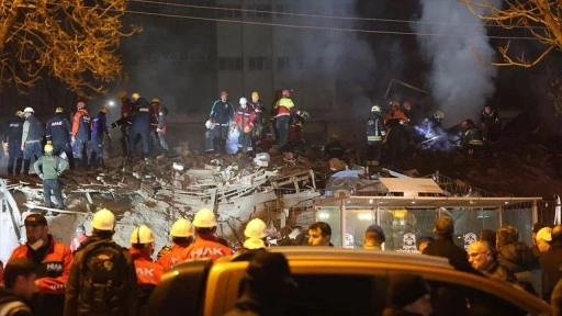 Konya'da çöken binayla ilgili 6 şüpheli tutuklandı