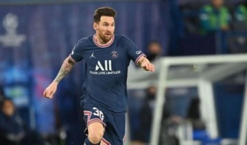 Lionel Messi, 1.5 yıl daha Paris'te