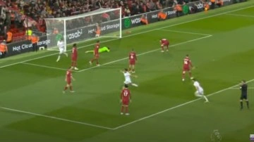 Liverpool şampiyonluk yarışında bir darbe daha yedi