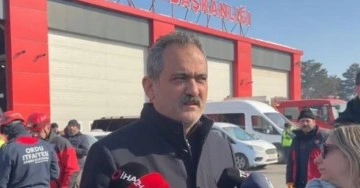 Mahmut Özer YKS- LGS açıklaması ne? 2023 LGS nasıl olacak? 2023 YKS- LGS 2. dönem konuları yok mu?