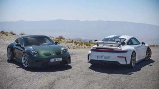 Makyajlı Porsche 911 GT3 ve Touring Versiyonu Tanıtıldı