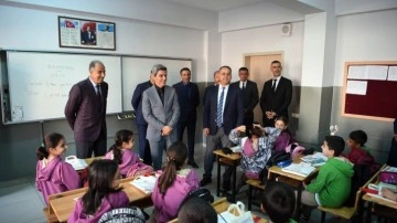 Malatya Büyükşehir Belediyesi'nden öğrencilere kitap desteği