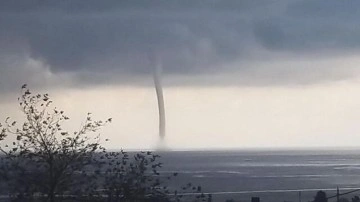 Mersin Bozyazı'da çok sayıda hortum oluştu!