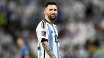 Messi milli formayı giymeye devam edecek