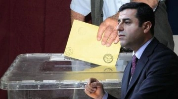 MetroPOLL, HDP'lilere Selahattin Demirtaş'ı sordu! Yüzde 67'si aynı fikirde