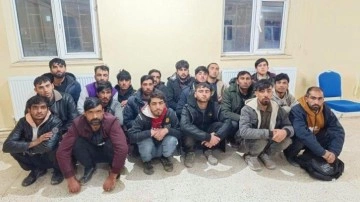 Metruk binada 19 göçmen yakalandı