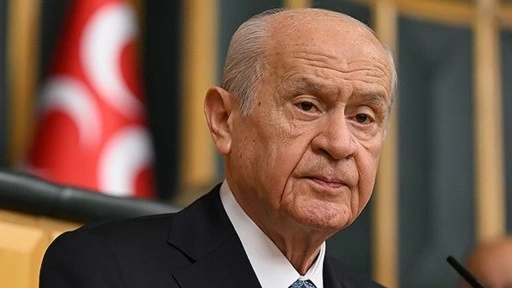 MHP Genel Başkanı Bahçeli'den AK Parti'nin Büyük Kongresi'ne özel çiçek aranjmanı