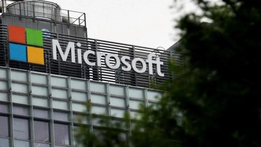 Microsoft'tan skandal! Gazze için sessiz protesto düzenleyen iki çalışanını işten çıkardı!