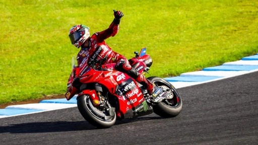 MotoGP Japonya Grand Prix'sini Francesco Bagnaia kazandı