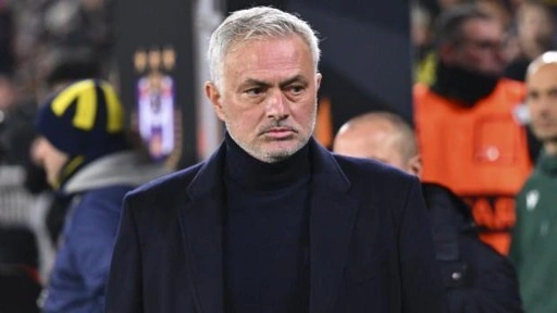 Mourinho'dan Galatasaray önlemi! Derbi öncesi 3 ismi kadroya almadı