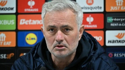 Mourinho'dan puan kaybı sonrası şampiyonluk yorumu!