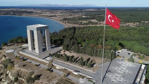 MSB, Çanakkale Şehitler Abidesi'nin tarihi fotoğraflarını paylaştı