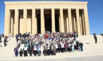 Muğlalı kadınlar Ata’ya saygı için Anıtkabir’de