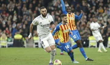 Real Madrid, Valencia'yı rahat geçti!