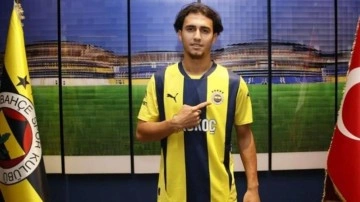 Resmi açıklama geldi! Fenerbahçe'ye 19'luk stoper