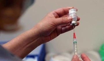 Sağlık Bakanı Koca'nın 'yeterli doz var' açıklamasına karşın yurttaşlar grip aşısına