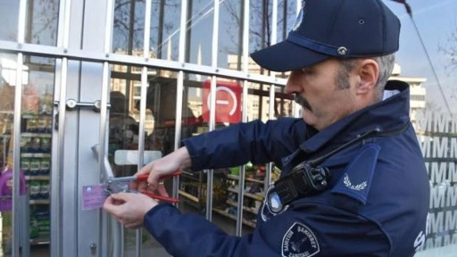 Şahin Belediye Başkanı Tahmazoğlu sözünde durdu: Kurallara uymayan marketleri kapattı