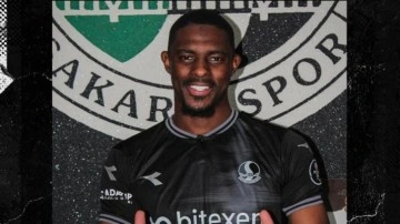 Sakaryaspor, Hadi Sacko'yu kadrosuna kattı