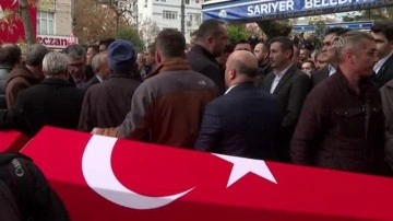 Saldırıda hayatını kaybeden Topkara çifti çocuklarını halalarına emanet ederek gezmeye çıkmış