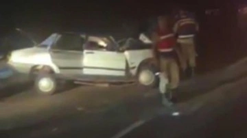 Şanlıurfa'da kamyon ile otomobil çarpıştı: 1 ölü, 4 yaralı