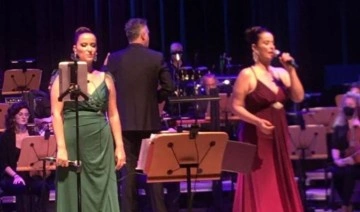 Sokak Kedisi: Didem ve Sinem Balık İBB Kent Orkestrası’yla konser verdi