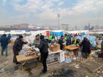 Son Dakika: Depremzedeler çadır, yurt ve huzurevi gibi yerleri adres olarak beyan edebilecek