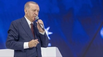 Son Dakika: Tek bir fire dahi yok! Cumhurbaşkanı Erdoğan yeniden AK Parti Genel Başkanı seçildi