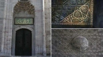 Sultanahmet Camisi'nin 4 asırlık kapısı restore ediliyor