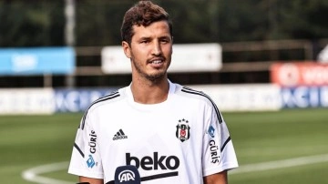 Takımdaki geleceği merak ediliyordu, Beşiktaş'tan Salih Uçan kararı